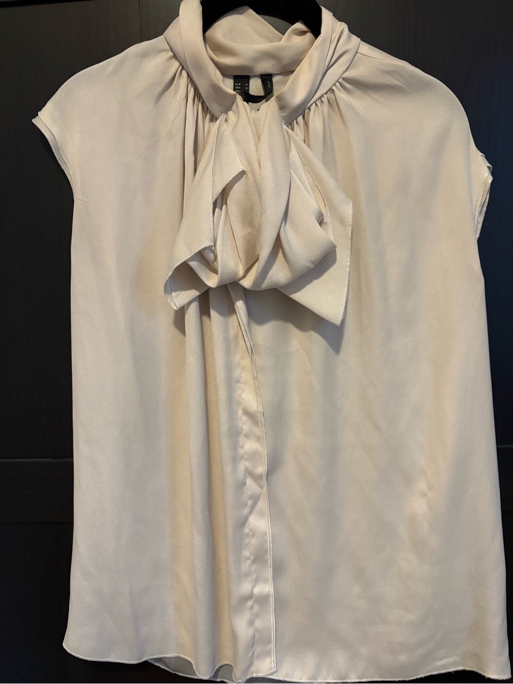 *2 for $15* Mango bow top, size S
